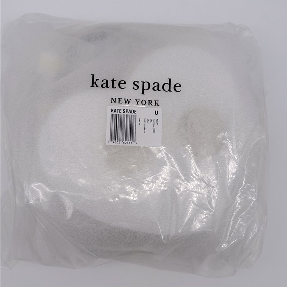 Kate Spade Love Shack Perforated Heart Crossbody Meringue - Picture 11 of 16